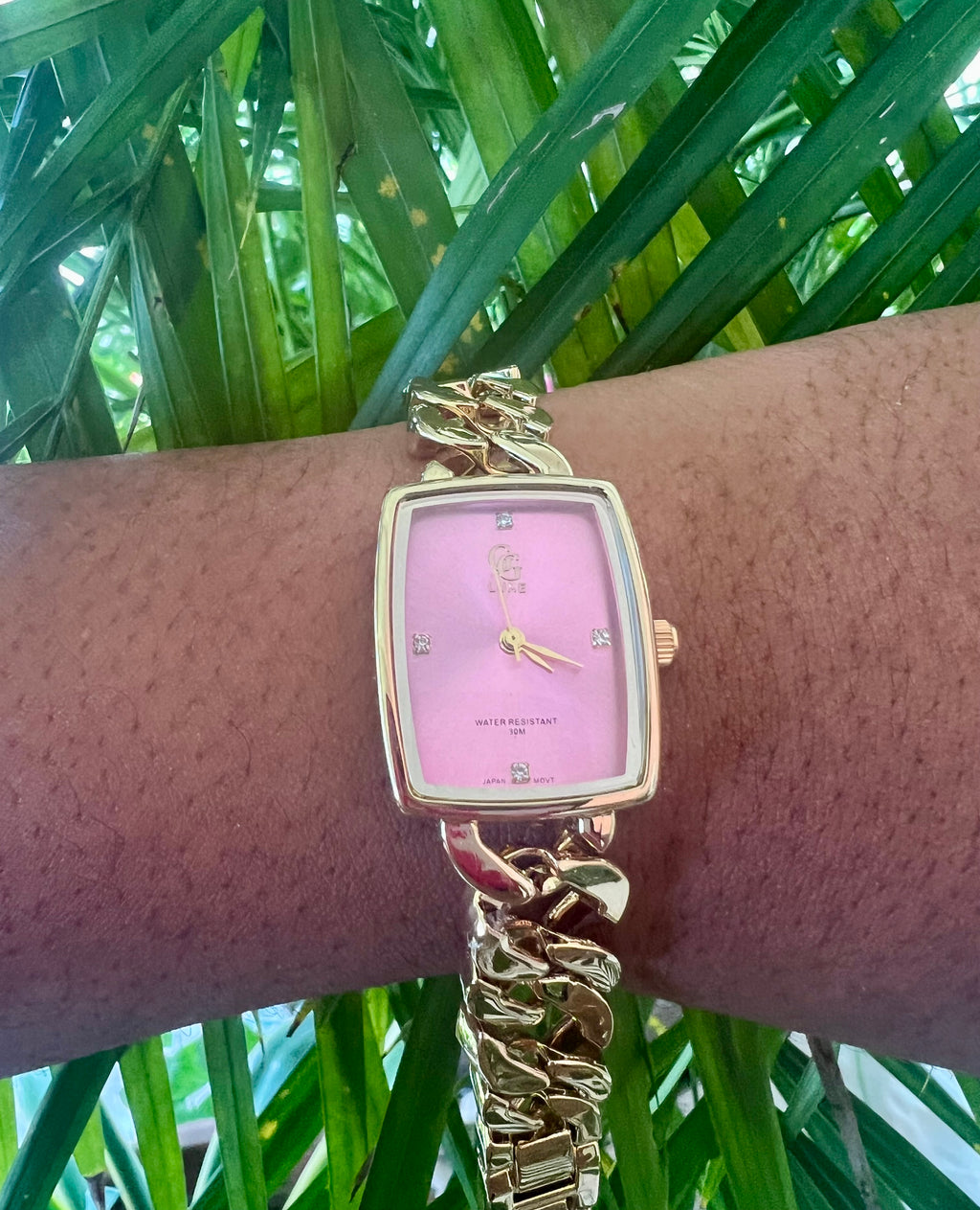 MONTRE AMAYA
